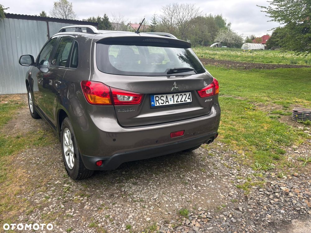Mitsubishi ASX - 14