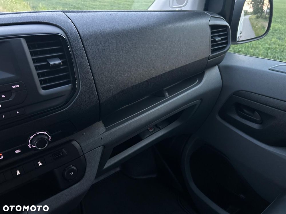 Opel Vivaro - 13