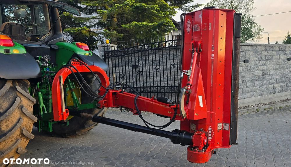 Kuhn Kosiarka  bijakowa  TYLNO BOCZNA TB 181 MULCHER