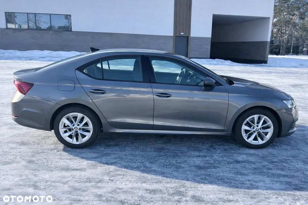 Skoda Octavia 1.5 TSI ACT Ambition - 4