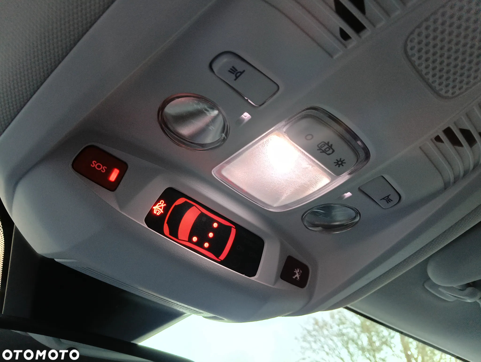 Peugeot 3008 BlueHDi 130 Stop & Start EAT8 Crossway - 18
