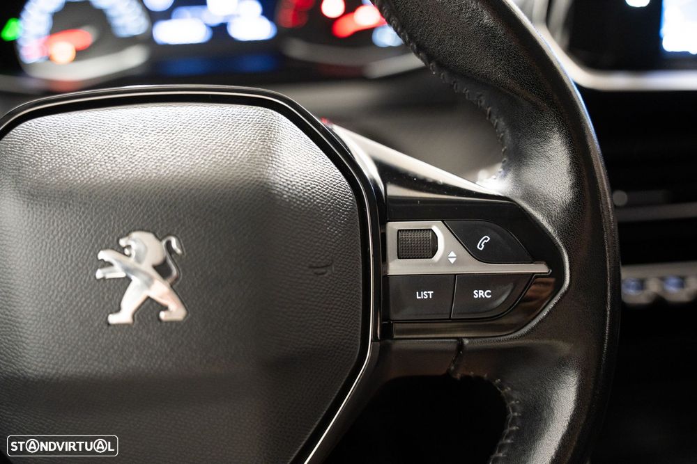 Peugeot 2008 1.2 PureTech Active - 18