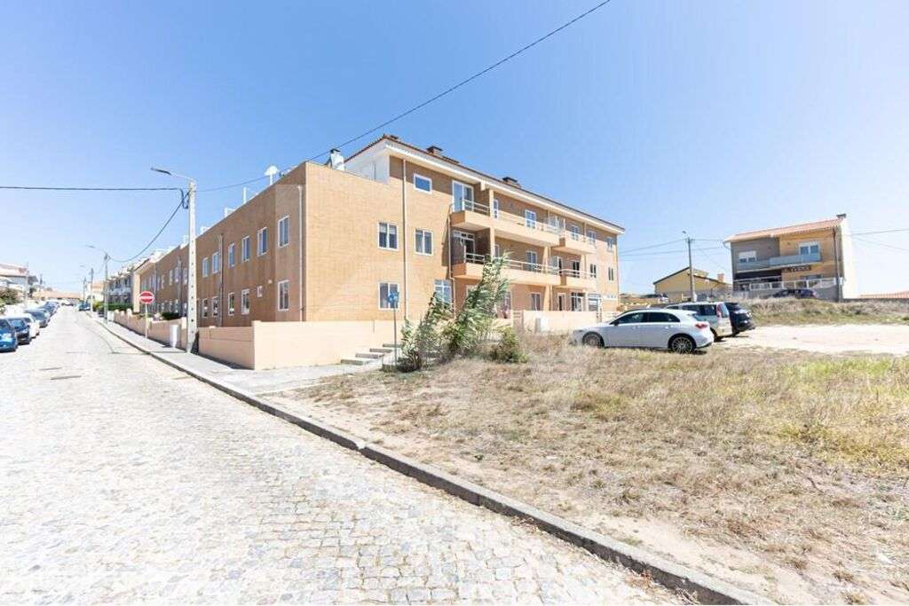 T3 com terraço e vista de mar em Vila Chã. - Grande imagem: 2/45