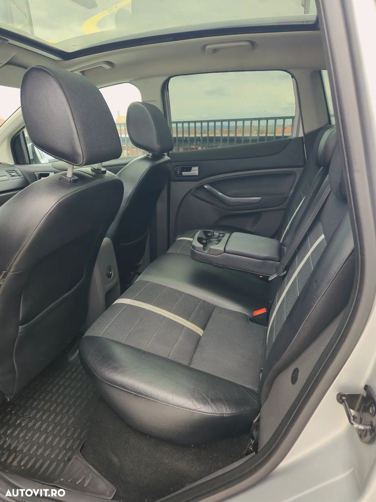 Ford Kuga 2.0 TDCi 4WD Titanium - 10