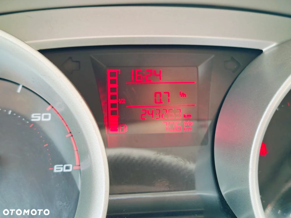 Seat Ibiza 1.4 TDI Stella - 21