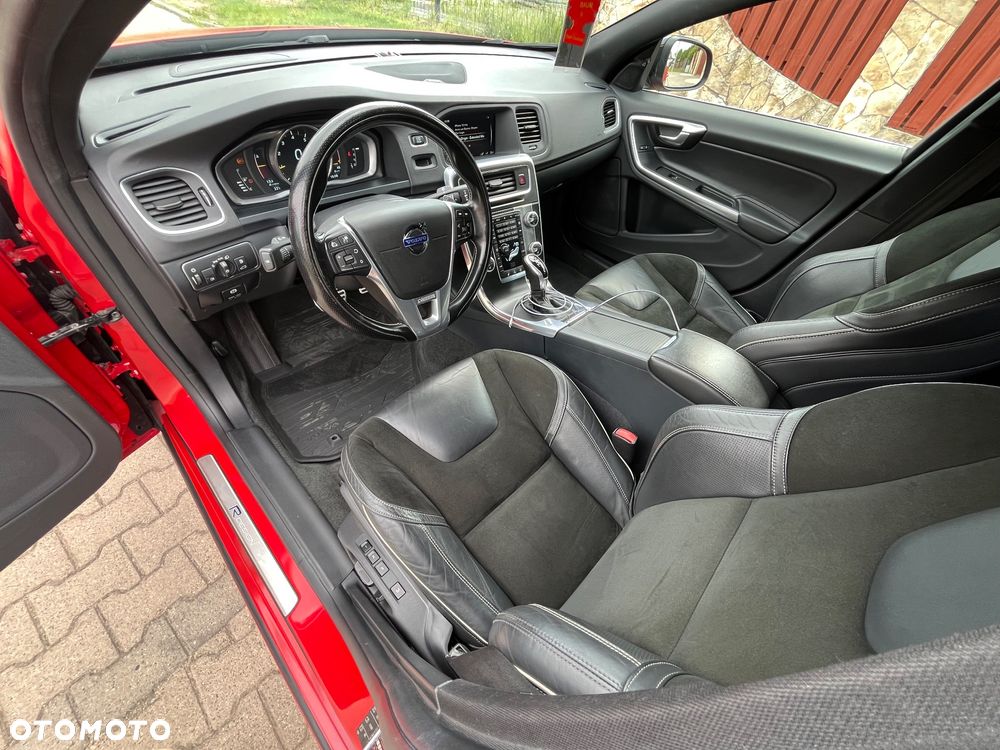 Volvo S60 T6 Drive-E R-Design Summum - 15