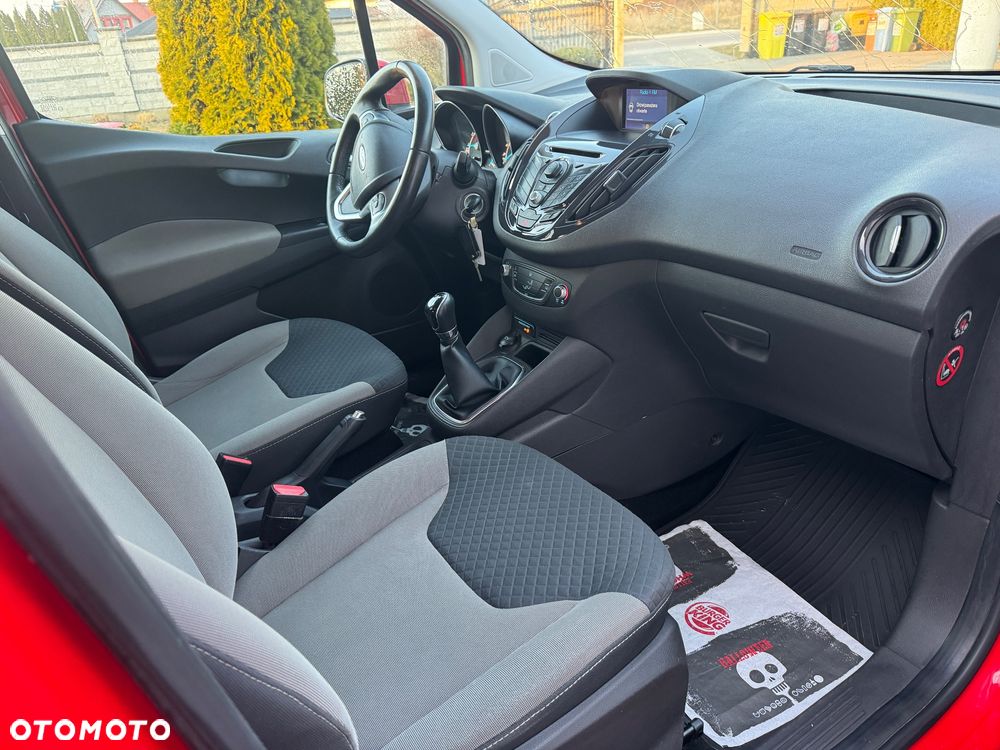 Ford Tourneo Courier 1.0 EcoBoost Titanium - 7