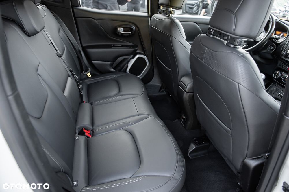 Jeep Renegade 1.6 MultiJet Limited Adventure Edition - 28