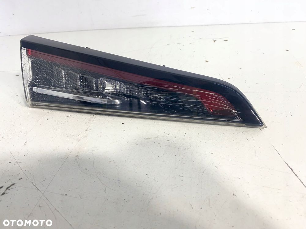 lampa lewy tył lewa tylnia w klape bagaznika toyota corolla e21 kombi eu - 2