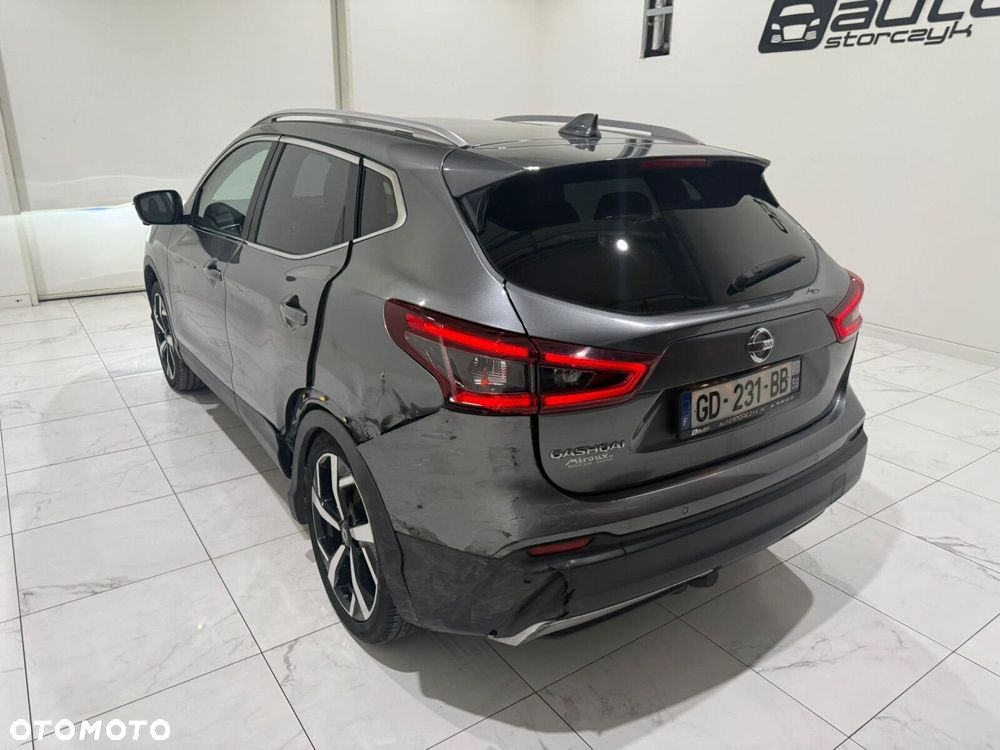 Nissan Qashqai - 12