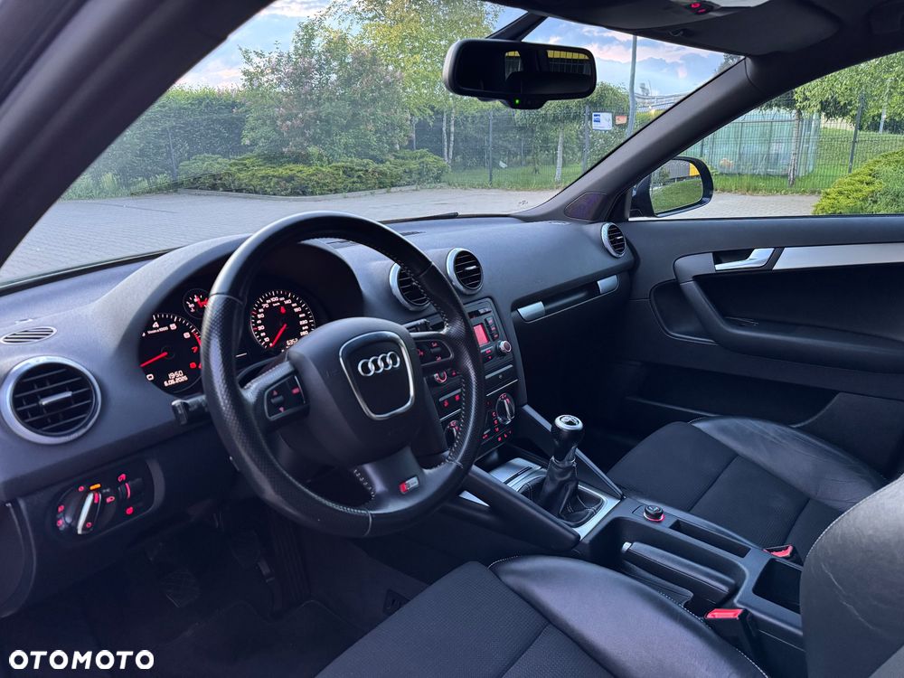 Audi A3 Sportback 1.8 TFSI S line Sportpaket Plus - 21