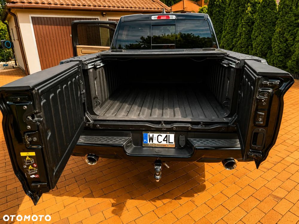 Dodge RAM 5.7 4x4 - 9