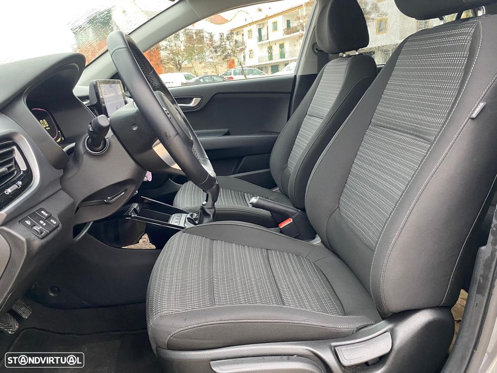 Kia Stonic 1.0 T-GDI Drive - 8