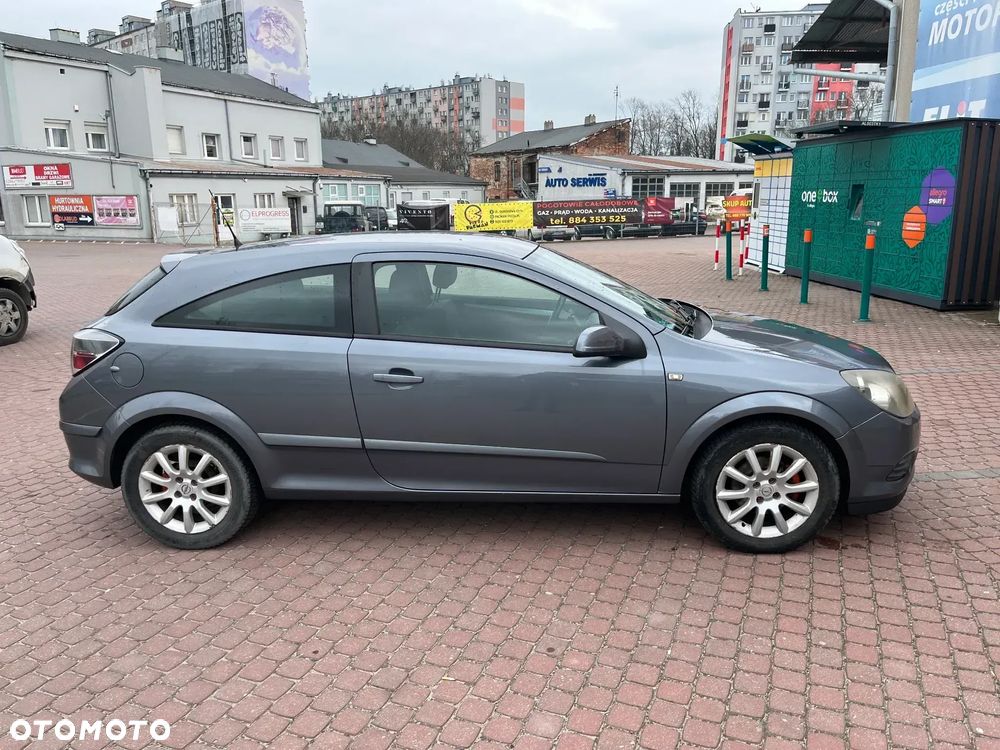 Opel Astra 1.6 - 9