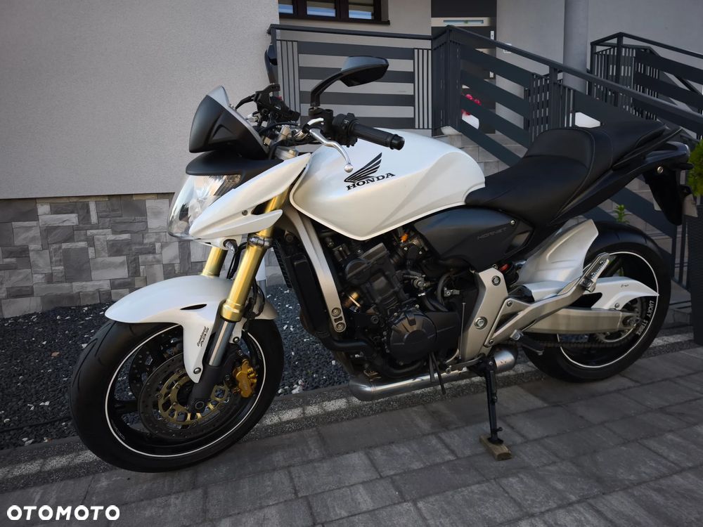 Honda Hornet - 4