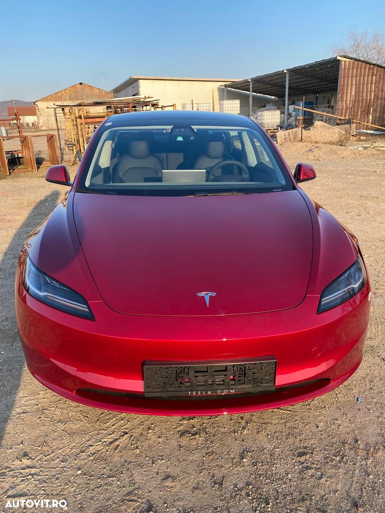 Tesla Model 3 RWD Long Range - 2