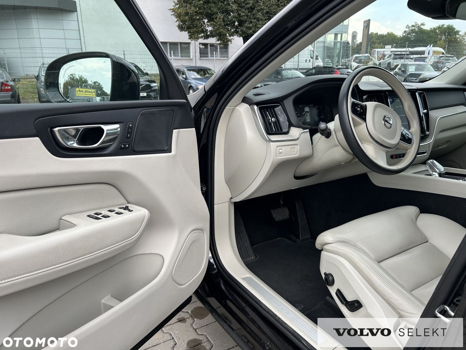 Volvo XC 60 - 10