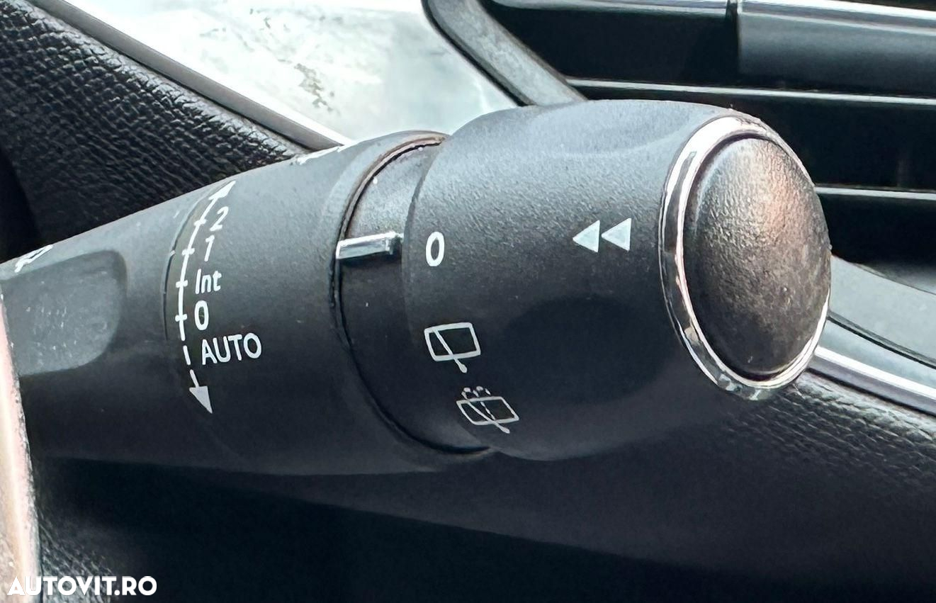 Peugeot 308 - 14