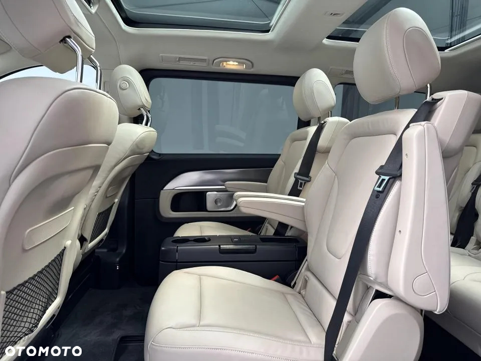 Mercedes-Benz Klasa V 300 d 4-Matic 9G-Tronic Exclusive (d³ugi) - 22