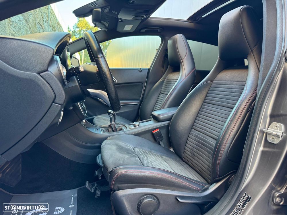 Mercedes-Benz CLA 180 AMG Line - 46