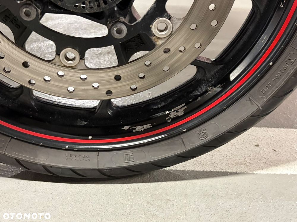 Yamaha R3 - 15