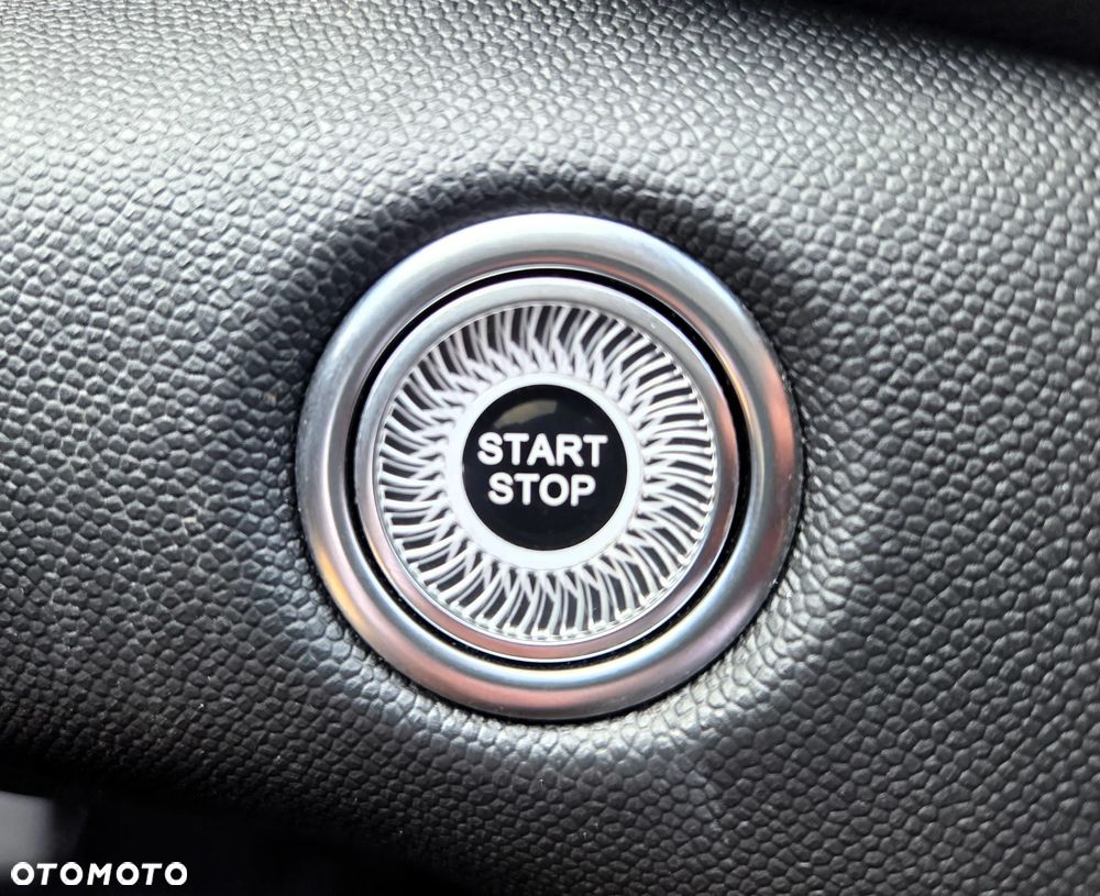 Hongqi HS3 1.5T FWD - 23