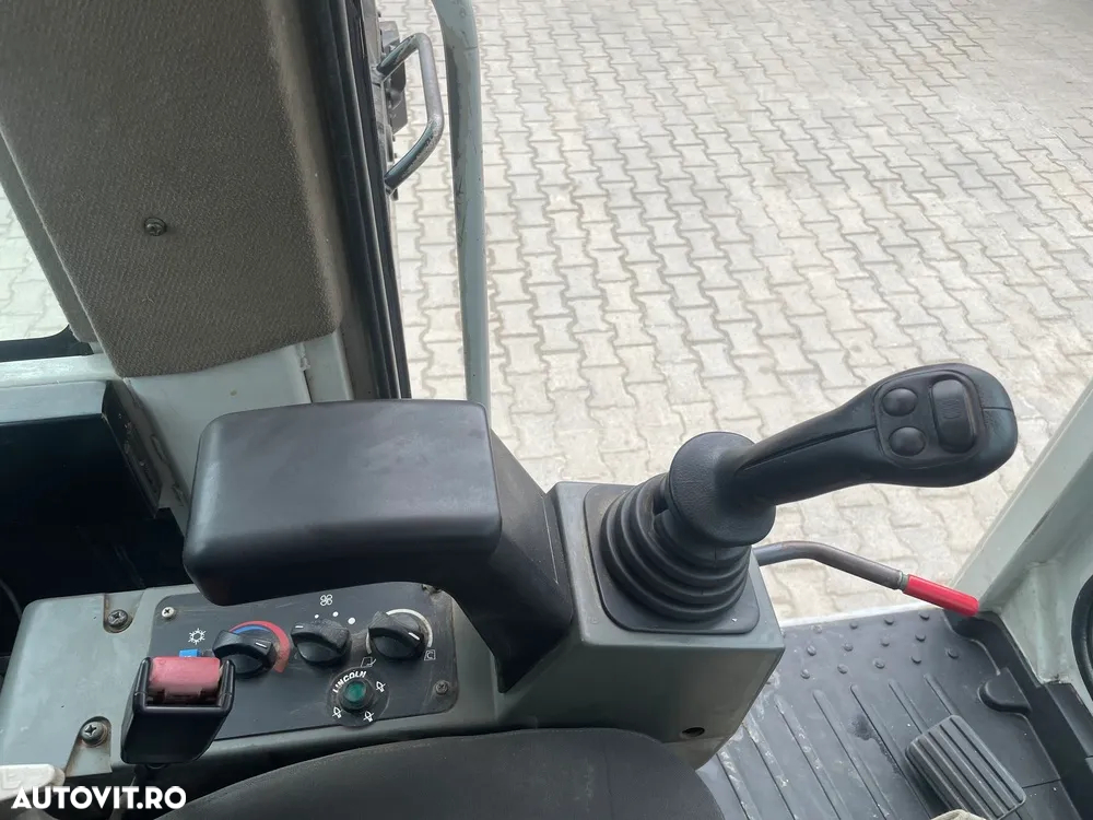Takeuchi TB1140 - 25