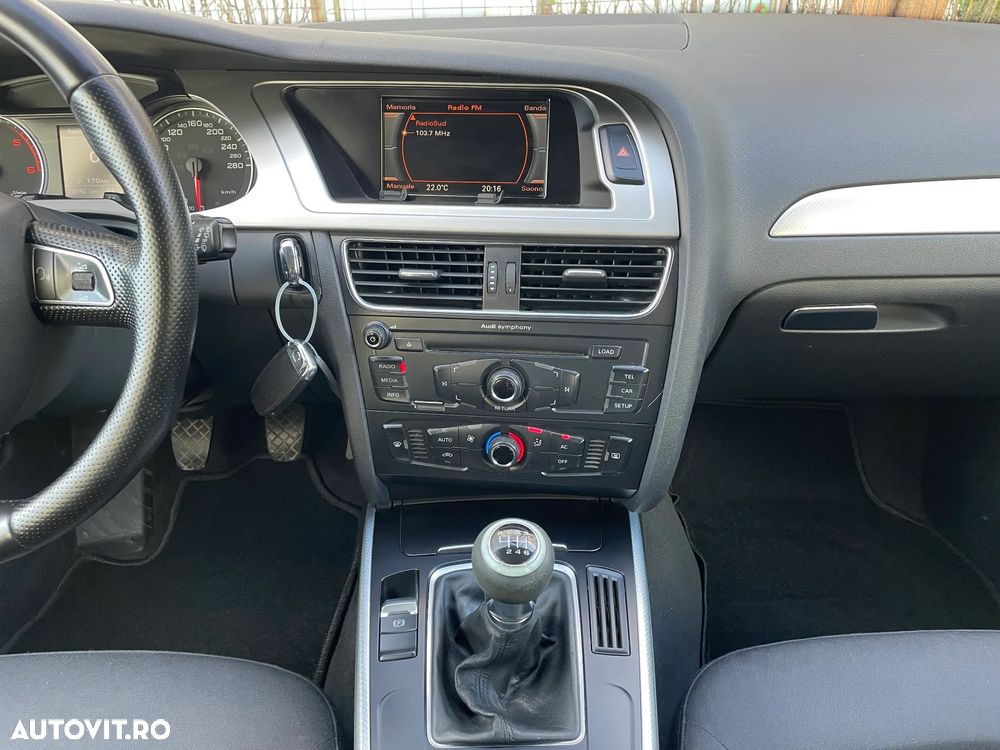 Audi A4 2.0 TDI DPF Ambition - 17