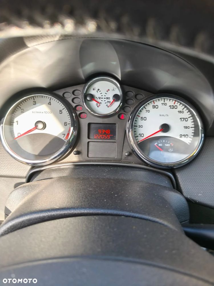 Peugeot 207 155 THP Platinum - 7