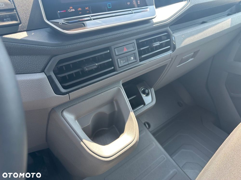 Volkswagen Crafter 35 2.0 TDI L4H3 4490 177KM AUTOMAT - 19