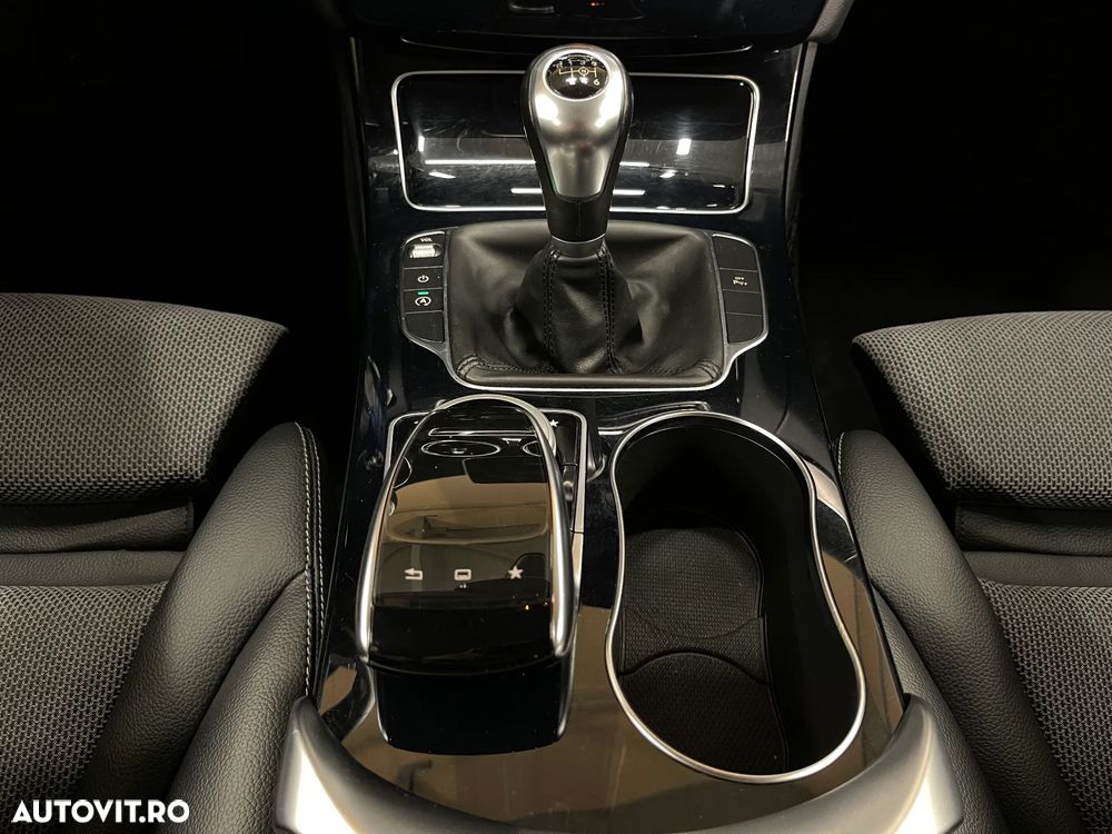 Mercedes-Benz C 180 (BlueEFFICIENCY) Avantgarde - 21