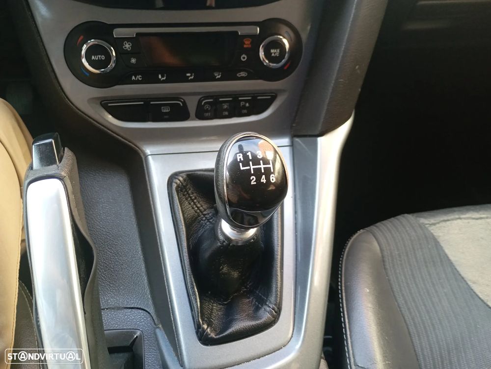 Ford Focus 1.6 TDCi Titanium - 8