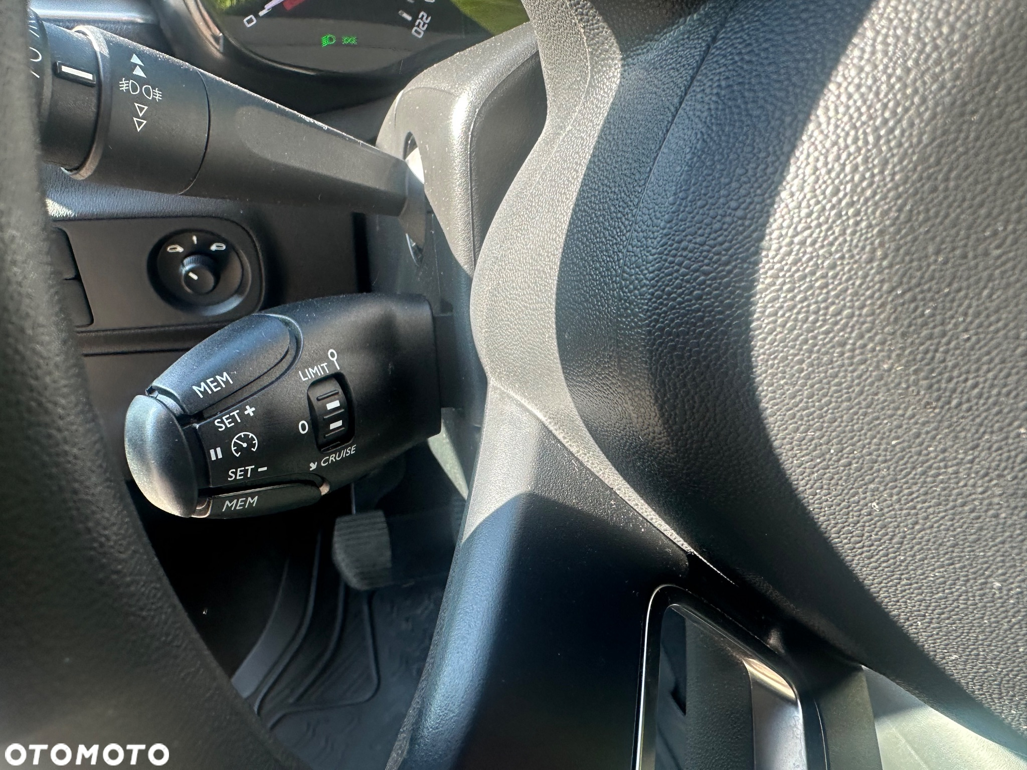 Citroën C3 1.2 PureTech Feel - 14