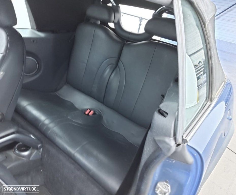 MINI Cabrio Cooper - 6