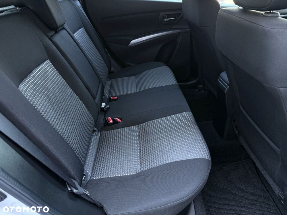Suzuki SX4 S-Cross 1.4 SHVS Premium - 34