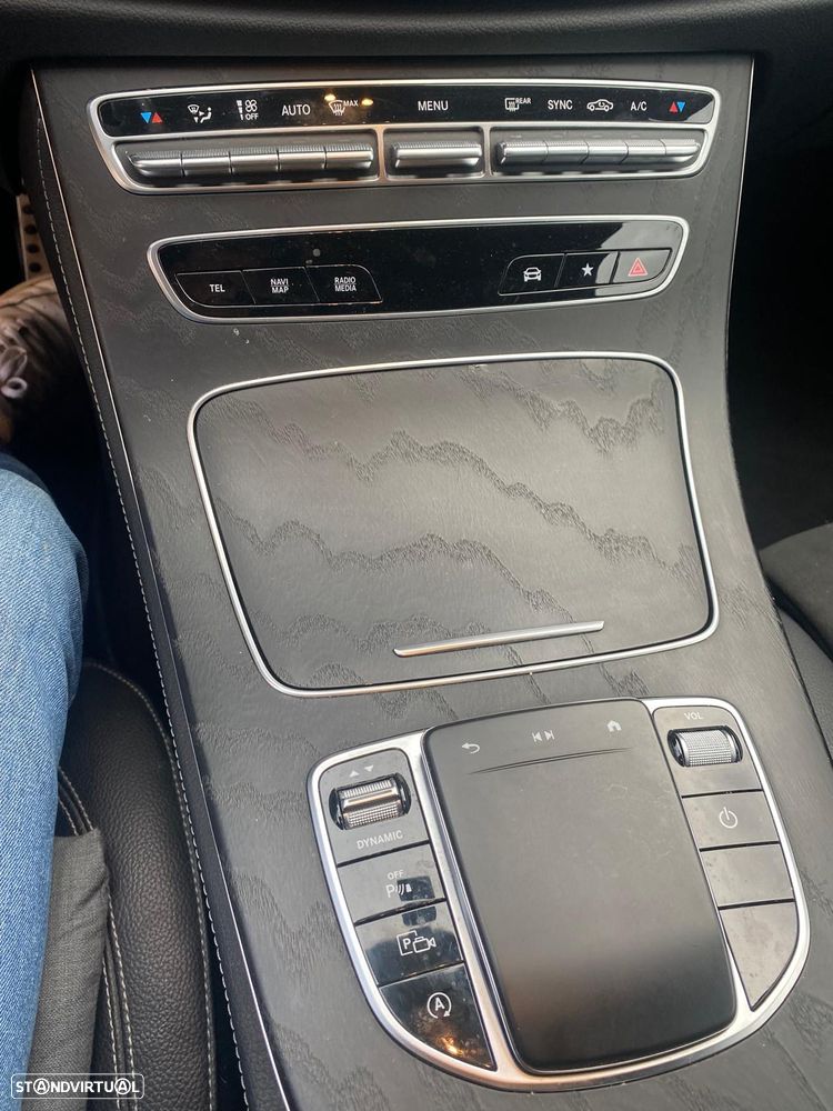 Mercedes-Benz E 200 - 9