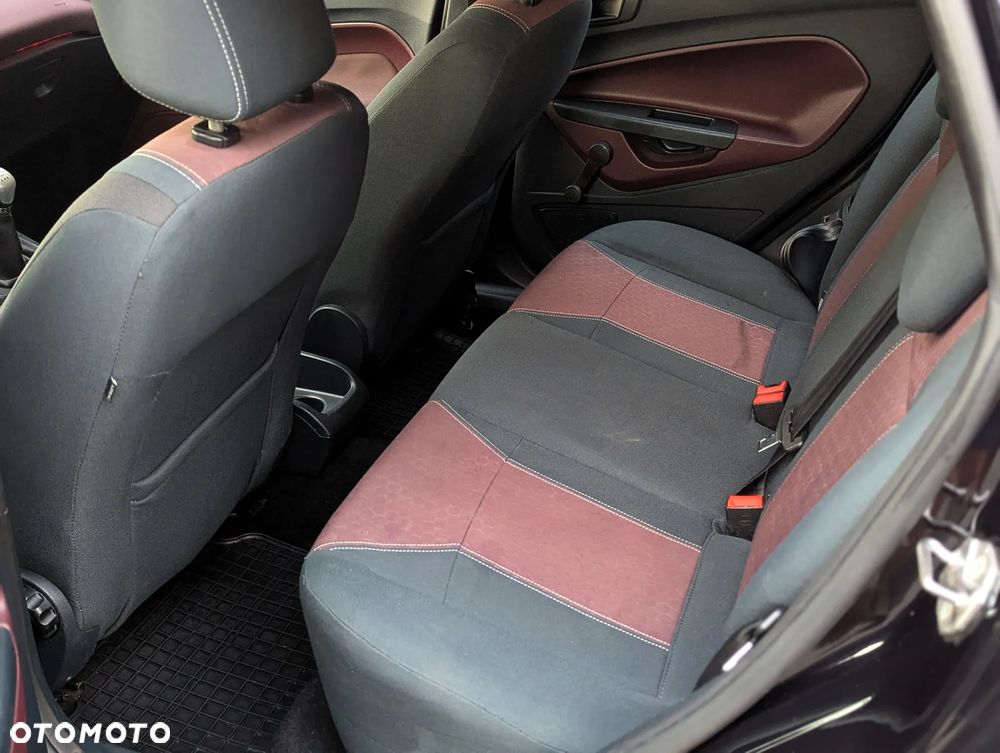 Ford Fiesta 1.4 Ghia EU5 - 13