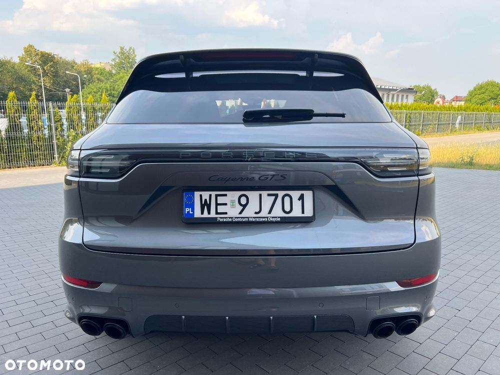 Porsche Cayenne - 5
