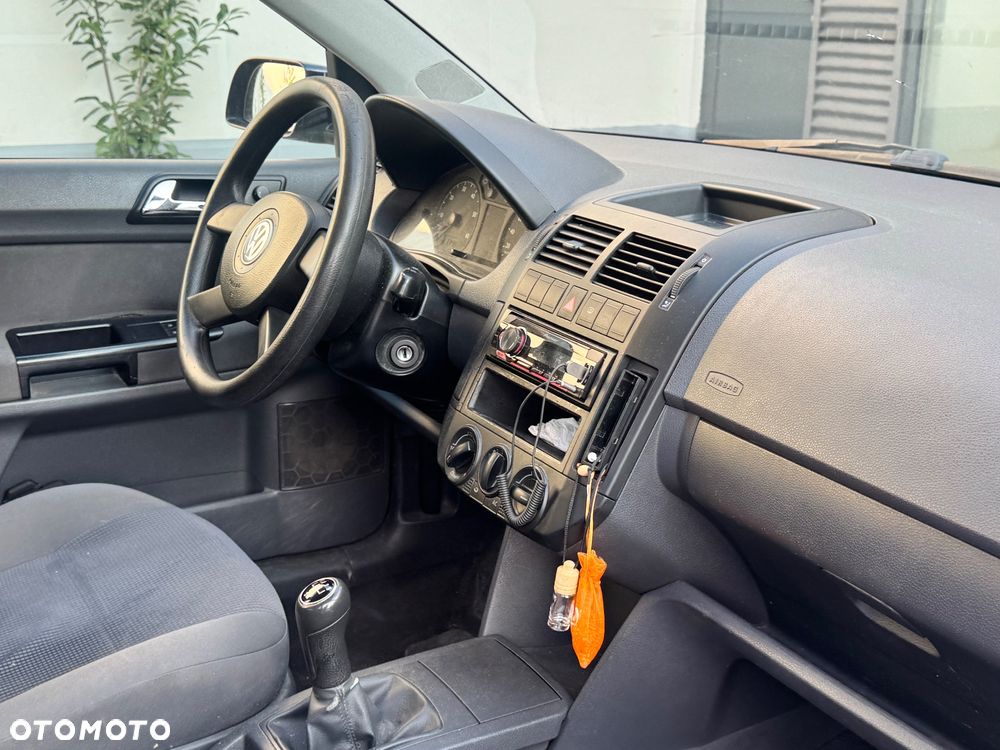 Volkswagen Polo 1.2 Trendline - 26