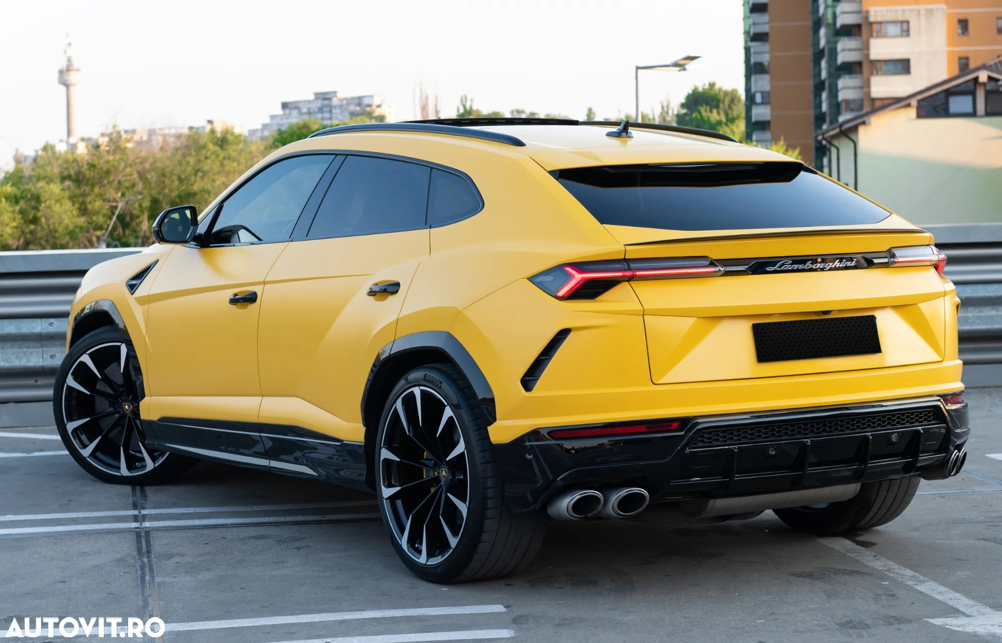 Lamborghini URUS - 5
