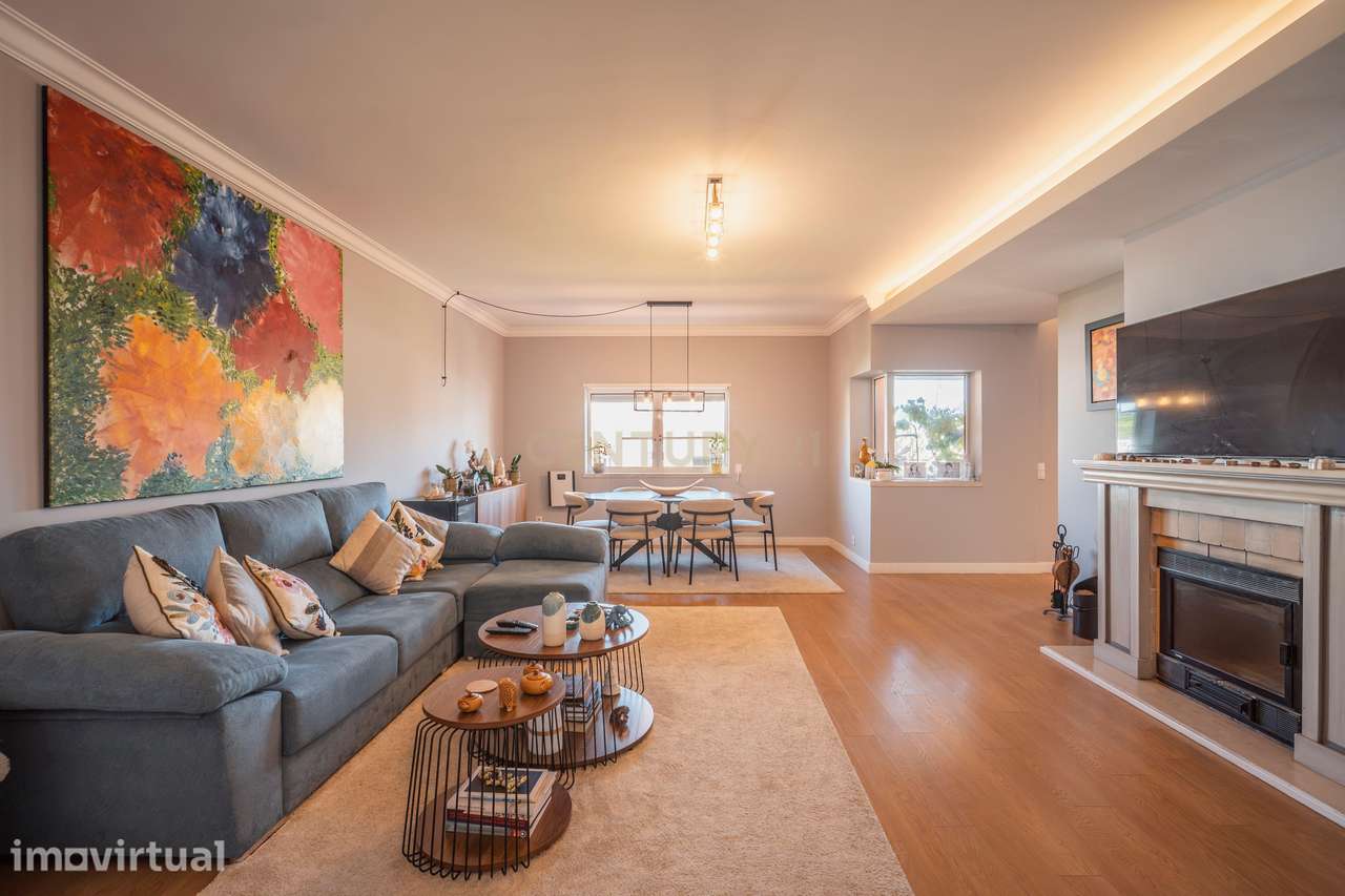 Espaçoso Apartamento T3 para arrendamento | 144 m² | A Apenas 500 m da - Grande imagem: 4/45