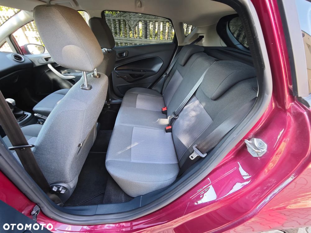 Ford Fiesta 1.25 Champions Edition - 21