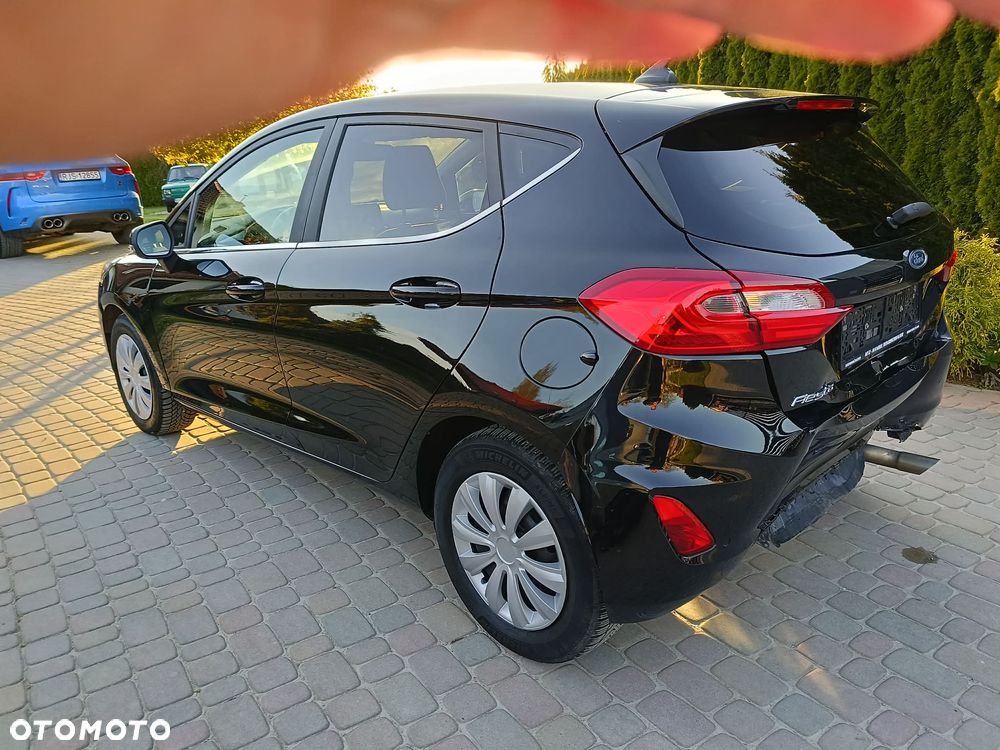 Ford Fiesta 1.0 EcoBoost S&S TITANIUM - 4