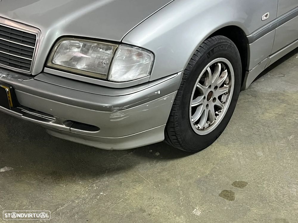Mercedes-Benz C 220 D - 2