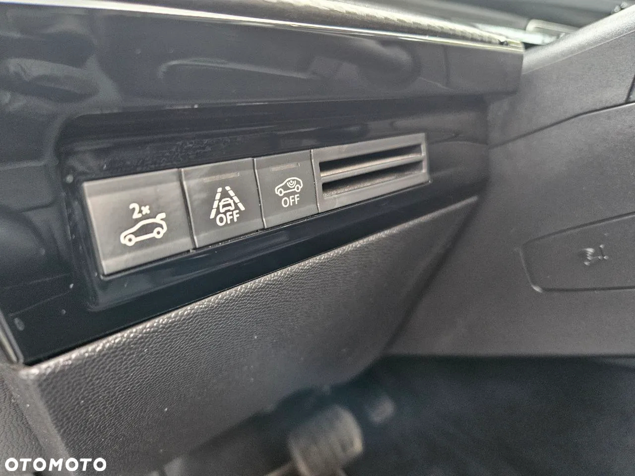 Peugeot 508 1.6 PureTech Allure Pack S&S EAT8 - 22