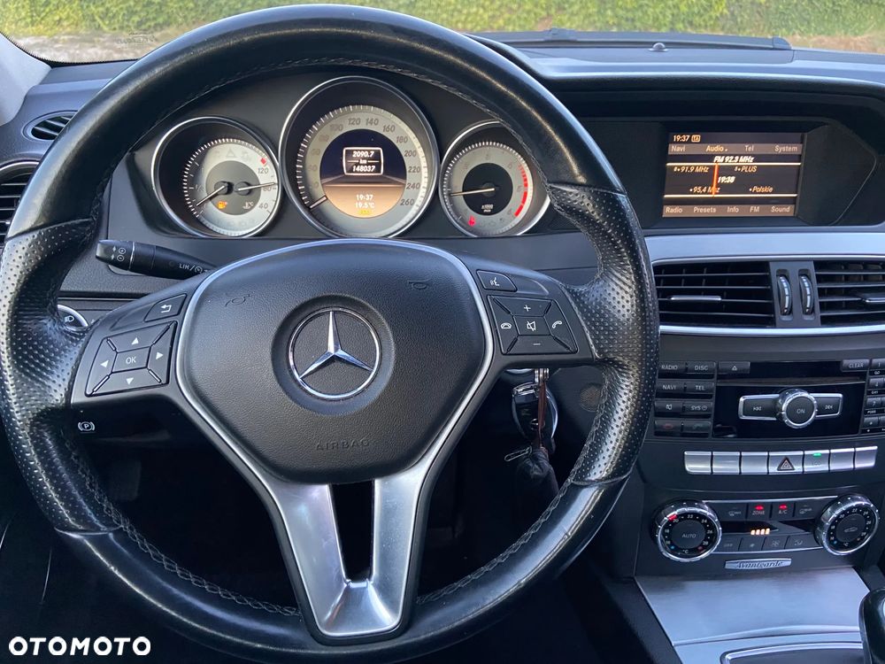 Mercedes-Benz Klasa C 180 CDI Avantgarde Edition - 30