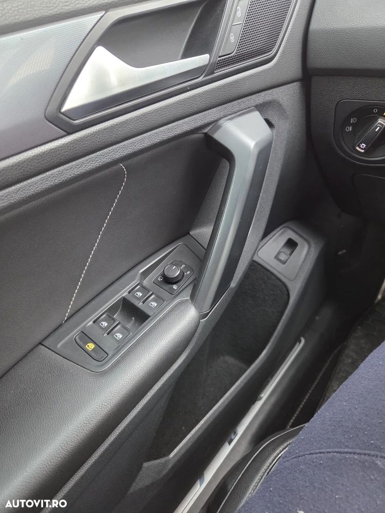 Volkswagen Tiguan 2.0 TDI SCR Life - 27