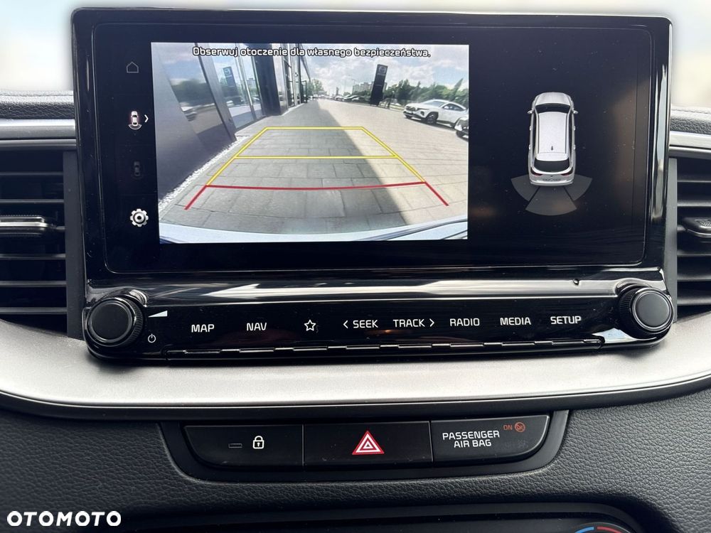 Kia Ceed - 21