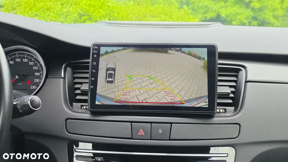 Peugeot 508 2.0 BlueHDi Allure S&S - 26