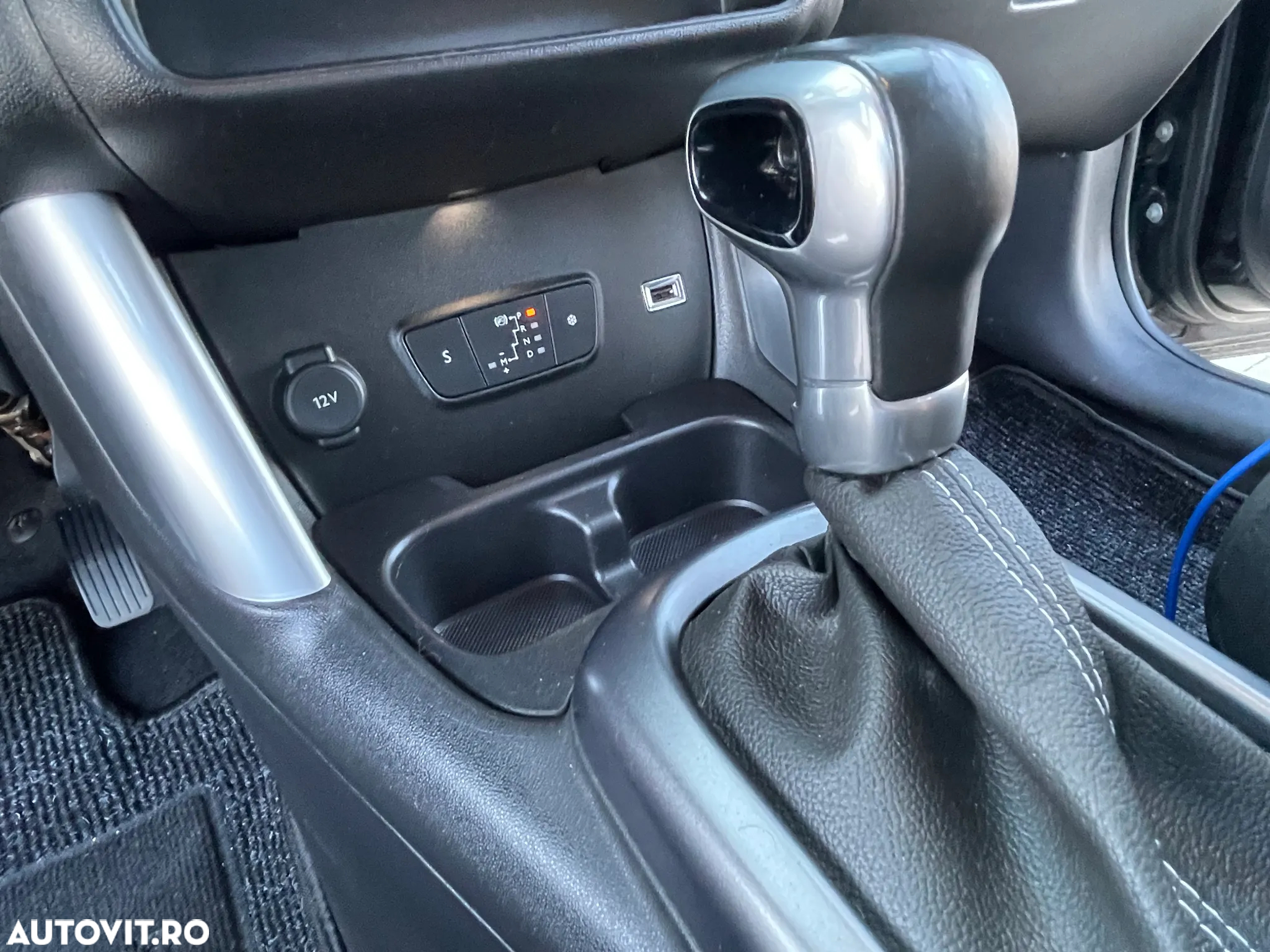 Citroën C3 AIRCROSS PureTech 110 Stop & Start EAT6 OPF Shine - 32